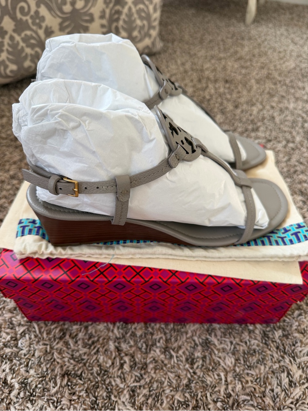 Tory Burch Taupe Miller T-Strap Leather Sandals - Picture 2 of 6